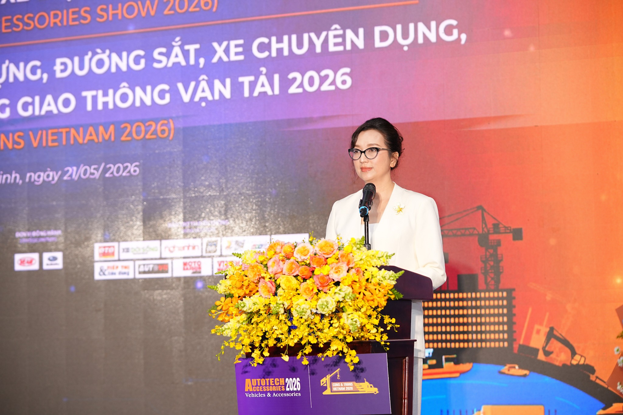 trien-lam-autotech-2026-secc-q7-motosaigon-03-1779371344.jpg
