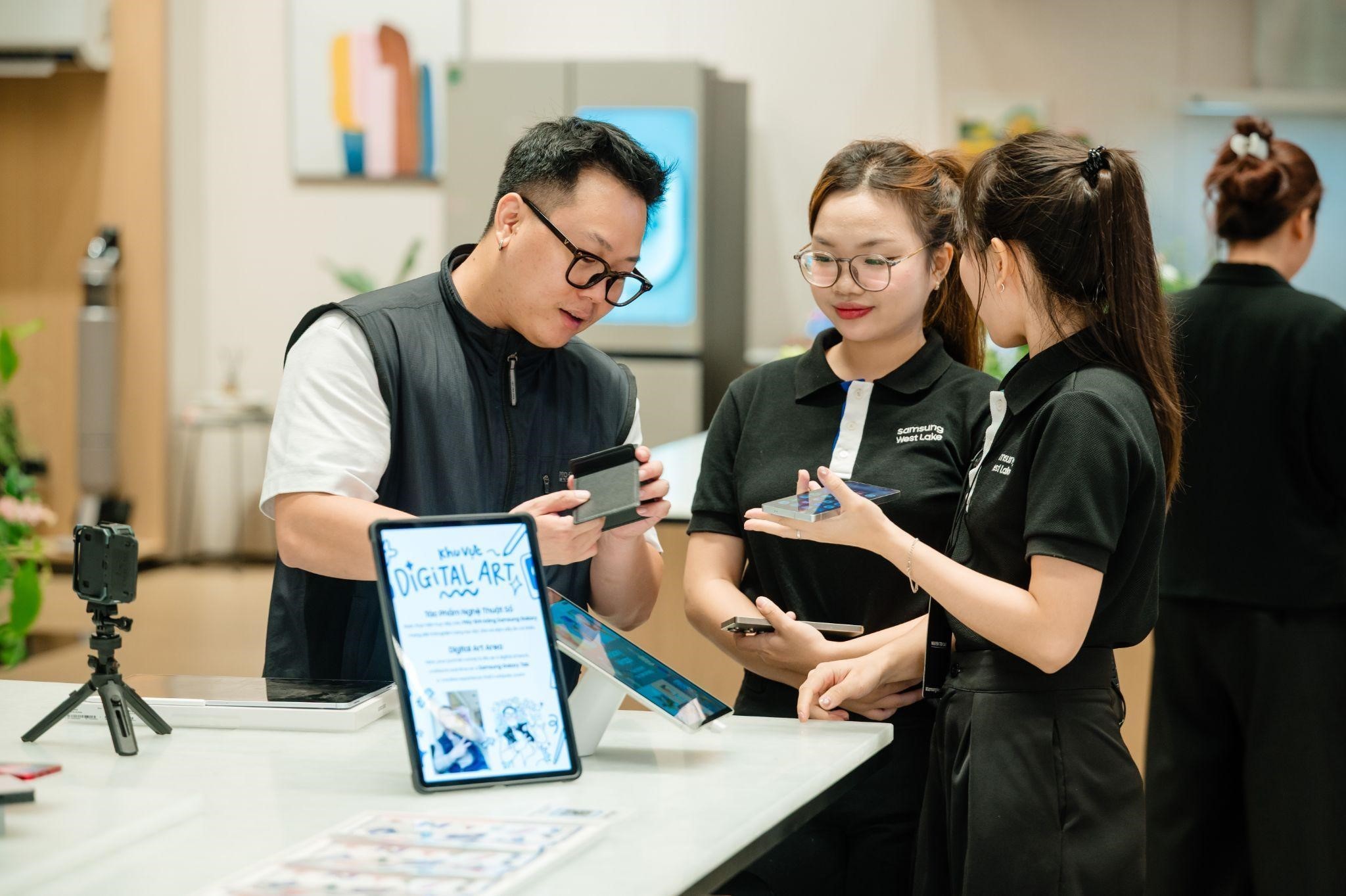 Hành trình 3 thập kỷ của Samsung