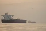 Hai tàu chở hàng va chạm mạnh ngoài khơi đảo Qeshm của Iran