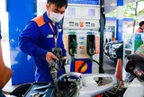 Hà Nội ban hành kịch bản ứng phó khủng hoảng nguồn cung xăng dầu