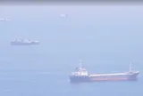 Iran tìm lối mở tại Hormuz giữa sức ép kinh tế