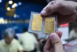 Giá vàng thế giới tăng không ngừng, vượt xa 4.600 USD/ounce