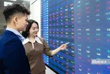 VN-Index rung lắc mạnh, khuyến nghị chưa vội bắt đáy