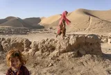 Biến đổi khí hậu buộc các gia đình Afghanistan phải bán con gái làm cô dâu