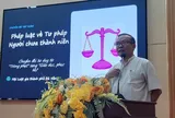 Đà Nẵng: Cả làng cùng đỡ một đứa trẻ lỡ bước đứng dậy