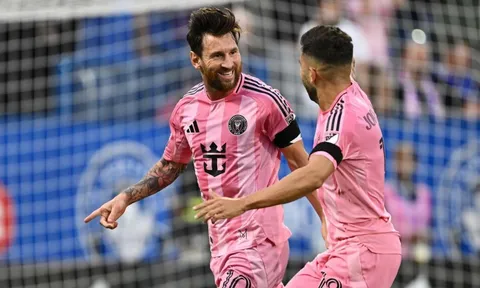 Messi lập cú đúp, Inter Miami thắng tưng bừng Montreal