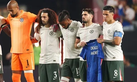 Pedro Neto nghẹn ngào tri ân Diogo Jota tại Club World Cup