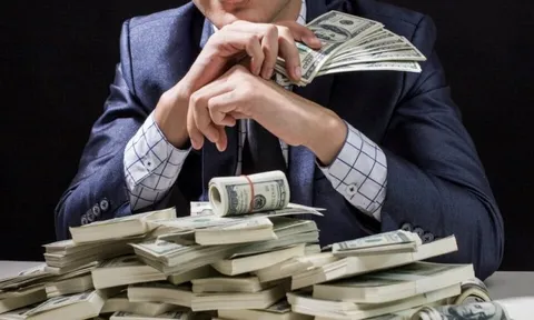 Bi kịch doanh nhân đánh bạc gần 1 tỷ USD, cuối cùng bán tháo nhà ở, phải kêu gọi quyên góp từ thiện để chữa bệnh