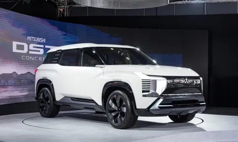SUV Mitsubishi Destinator chốt lịch ra mắt: Khả năng cao là phiên bản thương mại của DST Concept