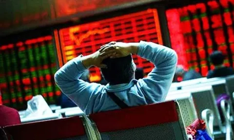 Một mã chứng khoán bất ngờ bị tự doanh CTCK "xả" hàng trăm tỷ trong phiên 15/7