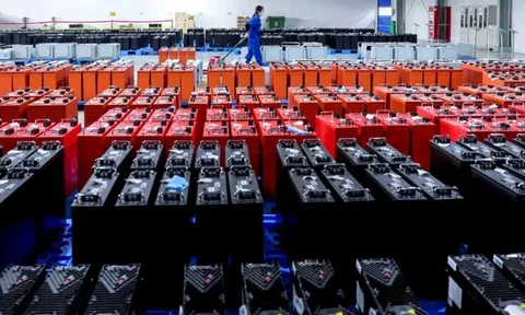 Nóng: Trung Quốc tạo ra loại pin xe điện ‘không cháy nổ’, sạc 10 phút chạy 600km