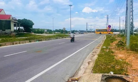 Điều khó tin vừa xảy ra trên tuyến đường 210 tỉ đồng ở Quảng Trị