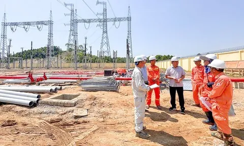 Lãnh đạo EVN kiểm tra tiến độ thi công dự án đường dây 500kV Lào Cai - Vĩnh Yên