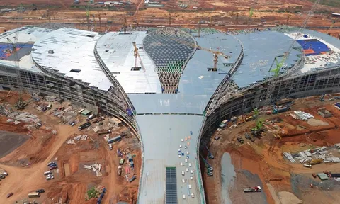 'Thần tốc' thi công, sân bay 16 tỷ USD sắp sáng đèn, sẵn sàng đưa Việt Nam vào kỷ nguyên mới