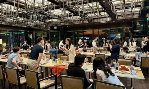 Tình yêu cũng cần bảng sao kê: Bi kịch tình cảm của giới siêu giàu