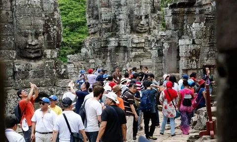 Từ 'trụ cột' đến 'cú sốc': 90% khách Thái quay gót, du lịch Campuchia lao đao - Trung Quốc thành cứu cánh