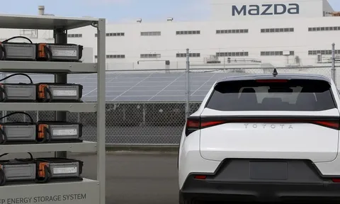 Toyota gom 'pin rác' để phát điện cho… nhà máy Mazda: Có ưu điểm cực lớn 'ăn đứt' hệ thống tương tự từ Tesla