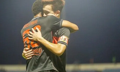 Ninh Bình tiếp tục bay cao, thắng Đà Nẵng để giữ ngôi đầu V-League