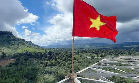 6 tháng thi công thần tốc, T&T Group của Bầu Hiển hoàn thành đường dây truyền tải điện gió Savan 1 từ Lào về Việt Nam trước thềm Đại lễ A80