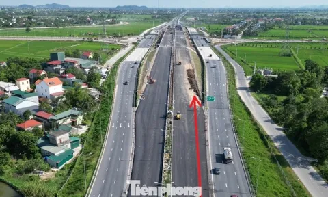 Hình hài nút giao 2 tầng cao tốc Bắc Nam qua Ninh Bình chuẩn bị thông xe