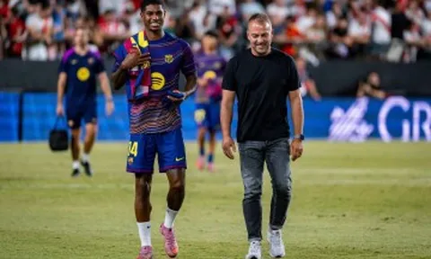 Rashford phản ứng mạnh trước tin đồn bị đuổi về MU