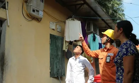 EVN lý giải gì về việc phân bổ khoản lỗ hơn 44.000 tỉ đồng vào giá điện?