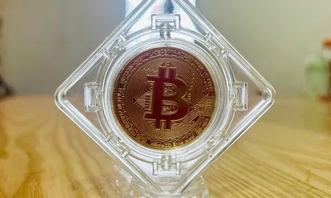 Người sở hữu Bitcoin, Ethereum… sẽ được mua bán hợp pháp tại Việt Nam thông qua sàn
