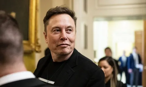 Elon Musk bị kiện vì đổ lỗi cho khách hàng: Tesla tự hào công nghệ tiên tiến nhưng có chuyện thì chối bỏ trách nhiệm