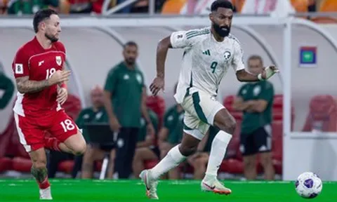 Thua ngược Saudi Arabia, báo Indonesia chê Kluivert kém