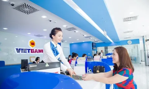 Gần 1 tỷ cổ phiếu ngân hàng sắp 'chuyển nhà'