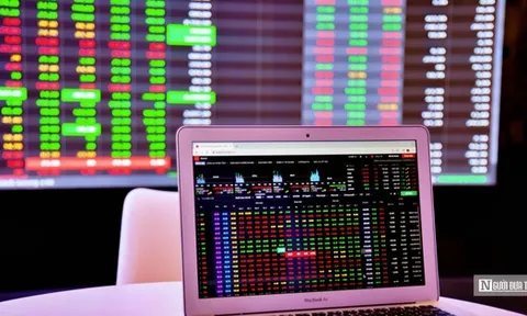 Bộ Tài chính đang lấy ý kiến dự thảo Thông tư về chứng quyền có bảo đảm