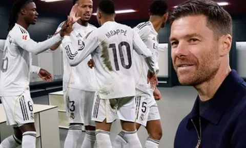 Real Madrid thắng nhờ Mbappe, Xabi Alonso hét lớn ở phòng thay đồ