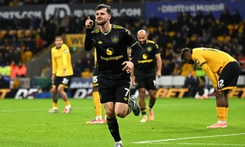 BXH Ngoại hạng Anh 2025/26 - Vòng 15 mới nhất: MU nhảy vọt sau trận thắng to