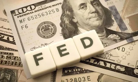 Tỷ giá USD hôm nay 5.2: USD đồng loạt quay đầu giảm