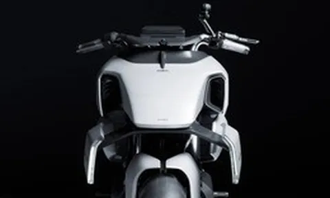 Ather Redux: Siêu phẩm xe tay ga điện tương lai sử dụng thân vỏ làm từ sợi cây lanh bền vững