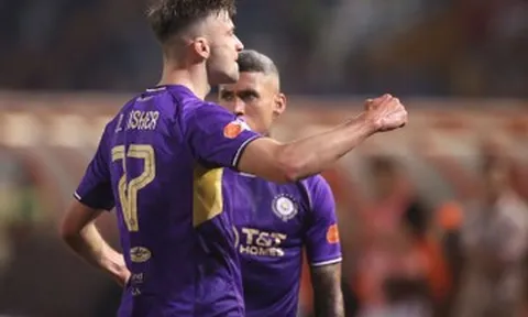 Thắng dễ Hải Phòng, Hà Nội áp sát top 3