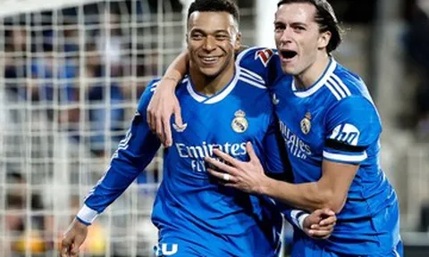 Real Madrid thắng nghẹt thở, Arbeloa tuyên bố Mbappe vượt Ronaldo