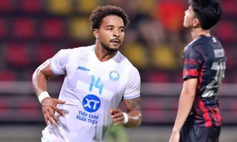 Xuân Son kém duyên ở V-League, HLV Kim Sang Sik có lo?