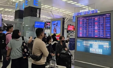 Hãng hàng không ý kiến gì về đề xuất chuyến bay "delay" 3 giờ phải hoàn vé?