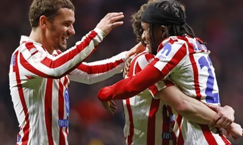 Atletico thắng đậm Barca 4-0: Ngày Simeone chơi rock & roll