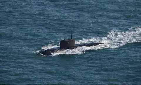 Tàu ngầm Nga biến mất khỏi Biển Đen