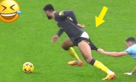 Video những pha bóng khiến CĐV cười ra nước mắt