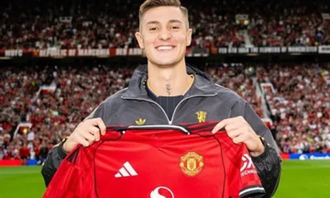 Benjamin Sesko: Khát vọng tỏa sáng ở MU