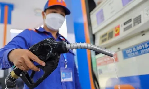 Bộ Công Thương khẳng định nguồn cung xăng dầu vẫn được bảo đảm