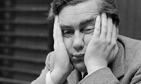 Khối ngoại bán ròng đột biến hơn 6.400 tỷ đồng tuần đầu tháng 3, cổ phiếu nào bị "xả" mạnh nhất?