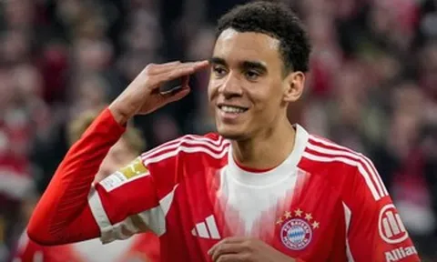 Bayern Munich thị uy sức mạnh, tiến gần chức vô địch Bundesliga