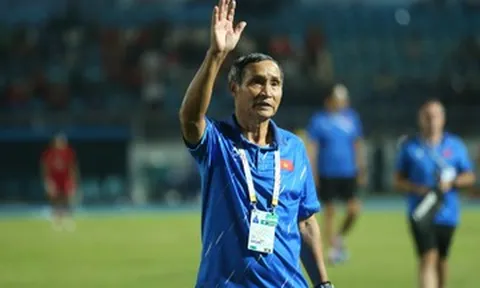 HLV Mai Đức Chung nhận trách nhiệm, chia tay tuyển nữ Việt Nam