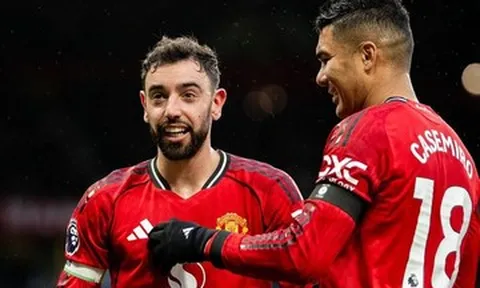 MU sắp có vé dự Cúp C1, Carrick bắn tín hiệu quan trọng đến sếp bự