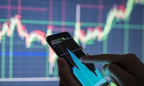 Công ty chứng khoán có "bóng dáng" Tân Hoàng Minh phát thông báo quan trọng