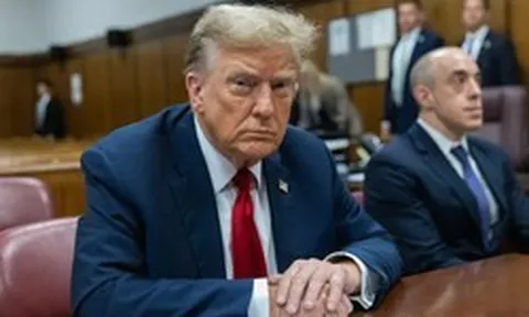 Mỹ cân nhắc bỏ yêu cầu công bố báo cáo kinh doanh quý